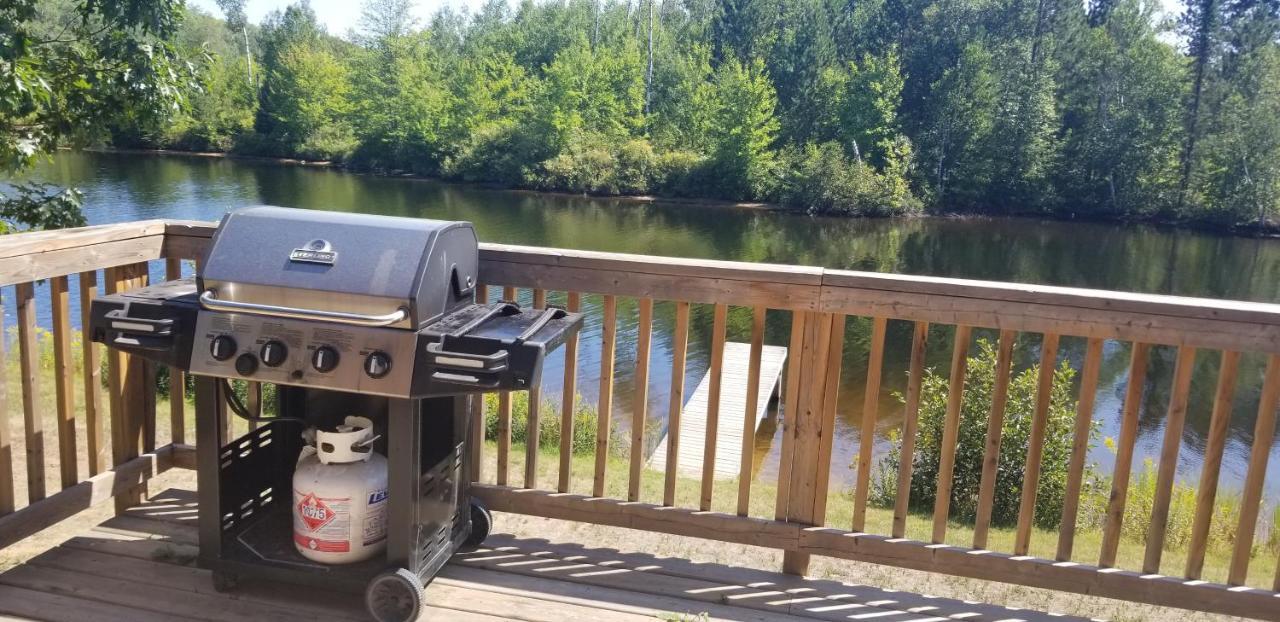 All Star Resort Madawaska Екстер'єр фото